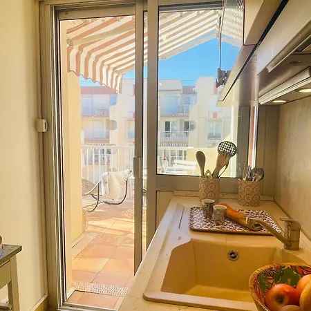 Beau 2 Pieces Santa Lucia St Raphael - Piscine Apartament *