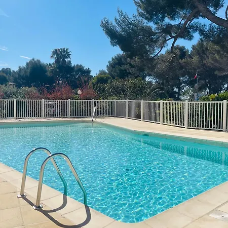 Beau 2 Pieces Santa Lucia St Raphael - Piscine